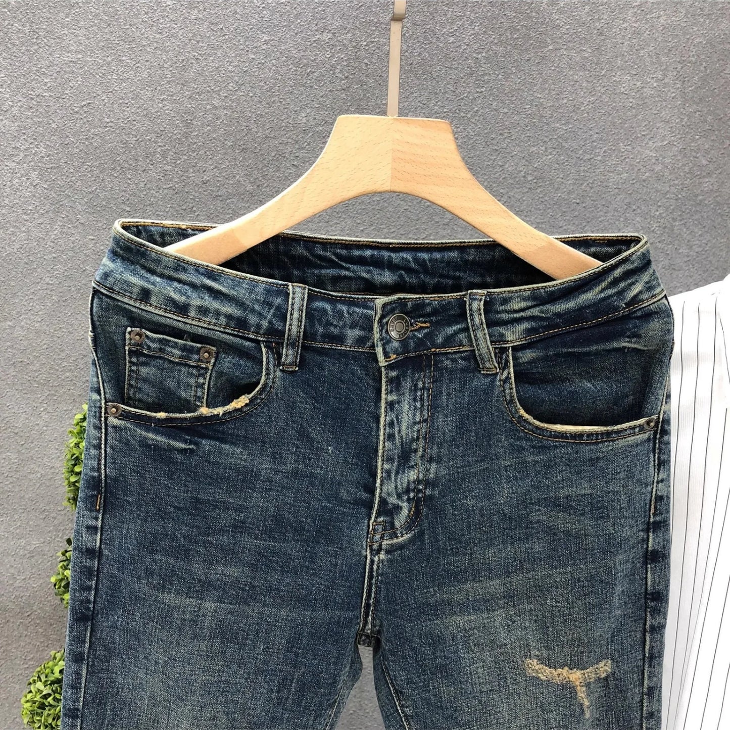 Sa79d3494c8764940abd3b93cb0d5556dL